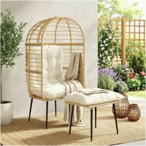 Hagesessel Med Fotskammel Beige Og Kremhvit PE-Rattan Metallramme Eggform Hagesessel Med Fotskammel Beige Og Kremhvit PE-Rattan Metallramme Eggform